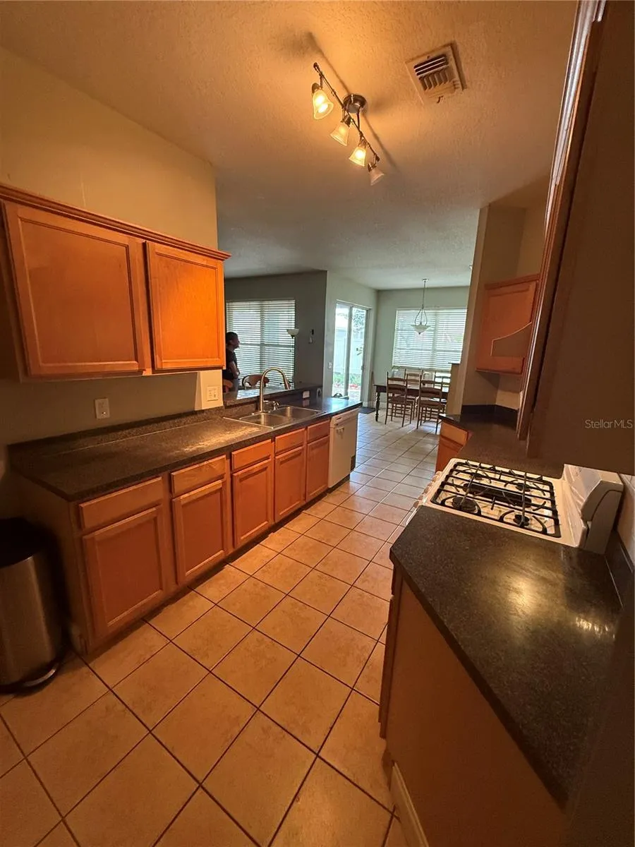 2941 MAPLE GROVE PLACE Oviedo, FL 32765