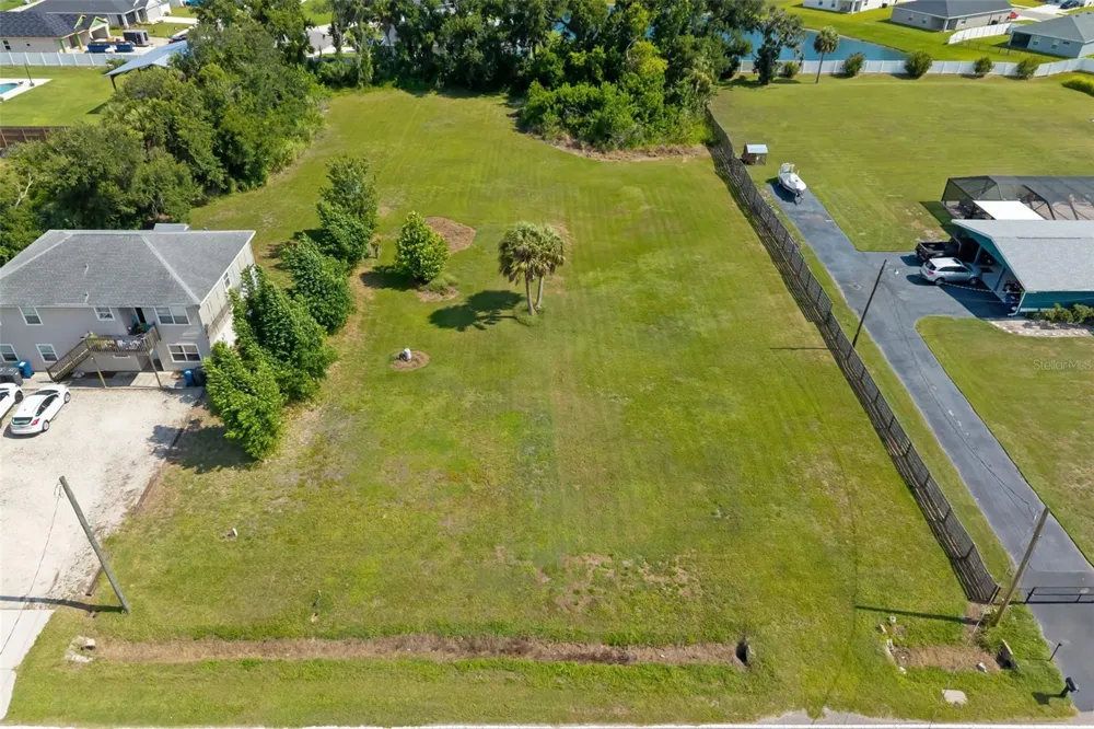 2612 61ST STREET E Palmetto, FL 34221