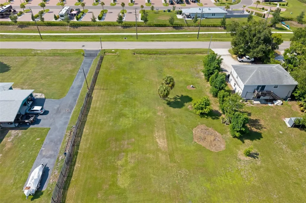 2612 61ST STREET E Palmetto, FL 34221