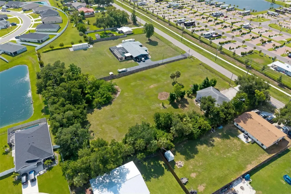 2612 61ST STREET E Palmetto, FL 34221