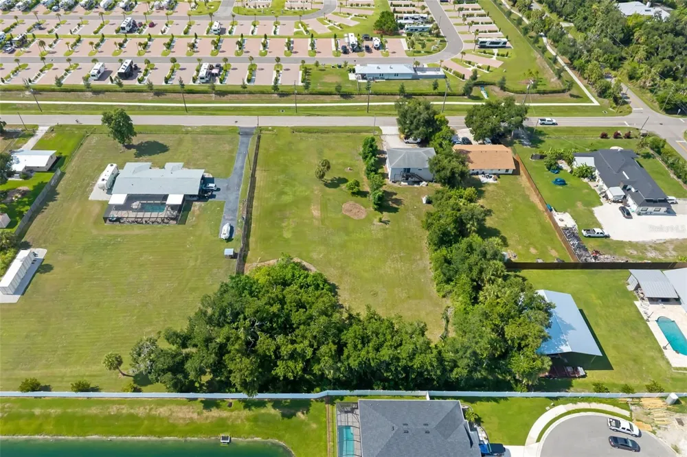2612 61ST STREET E Palmetto, FL 34221
