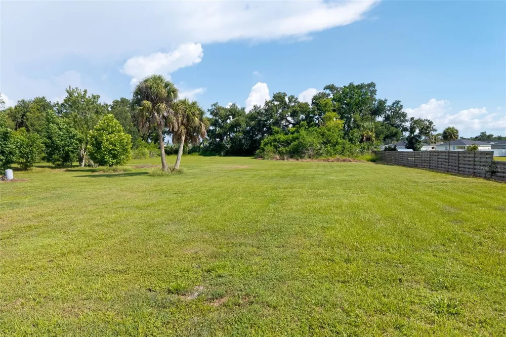 2612 61ST STREET E Palmetto, FL 34221