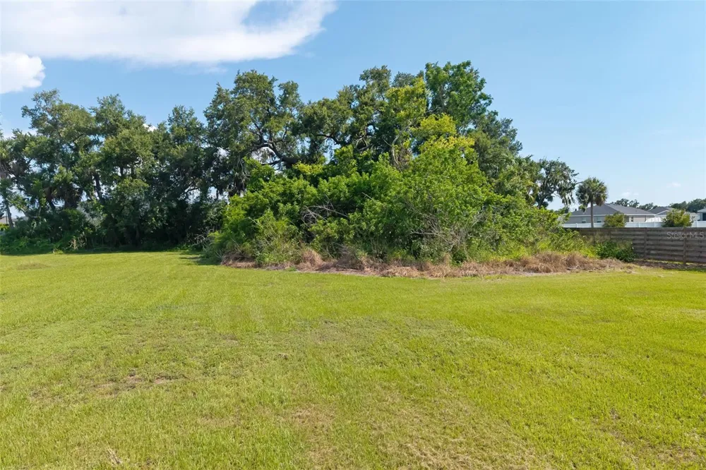 2612 61ST STREET E Palmetto, FL 34221
