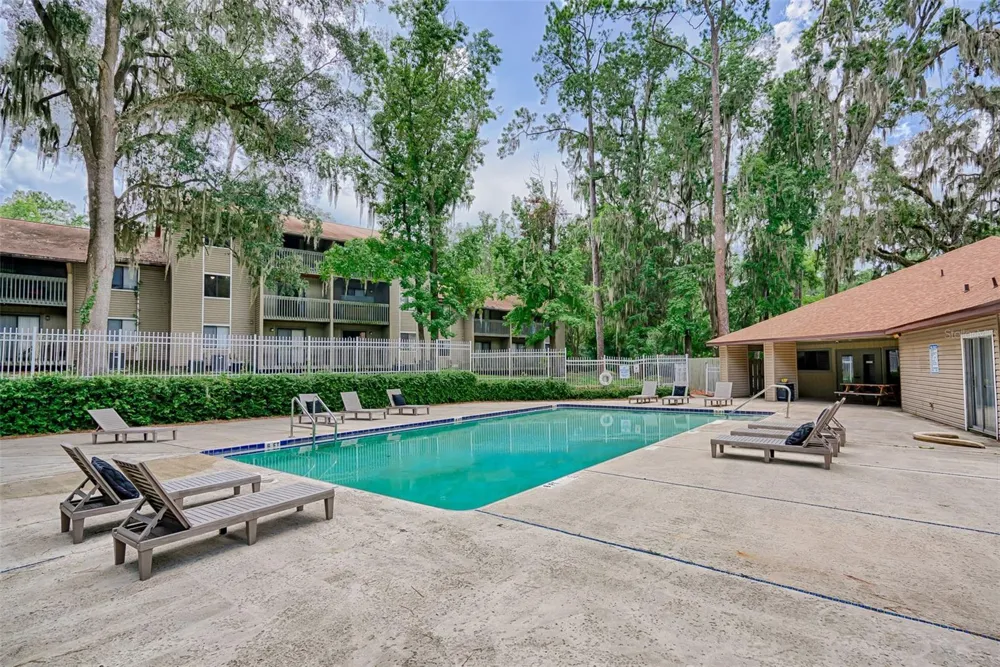 83 SE 16TH AVENUE #E102 Gainesville, FL 32601