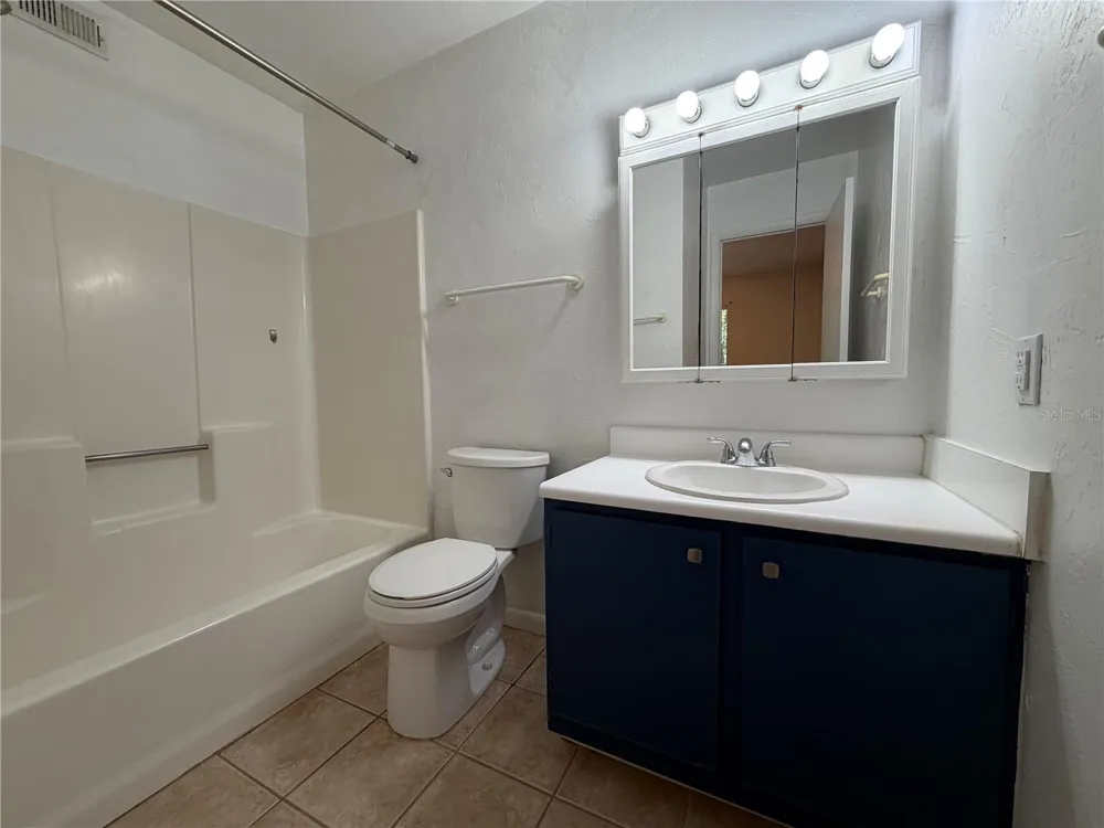 83 SE 16TH AVENUE #E102 Gainesville, FL 32601