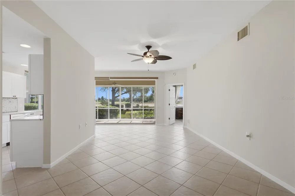 3010 MEANDERING WAY #101 Fort Myers, FL 33905