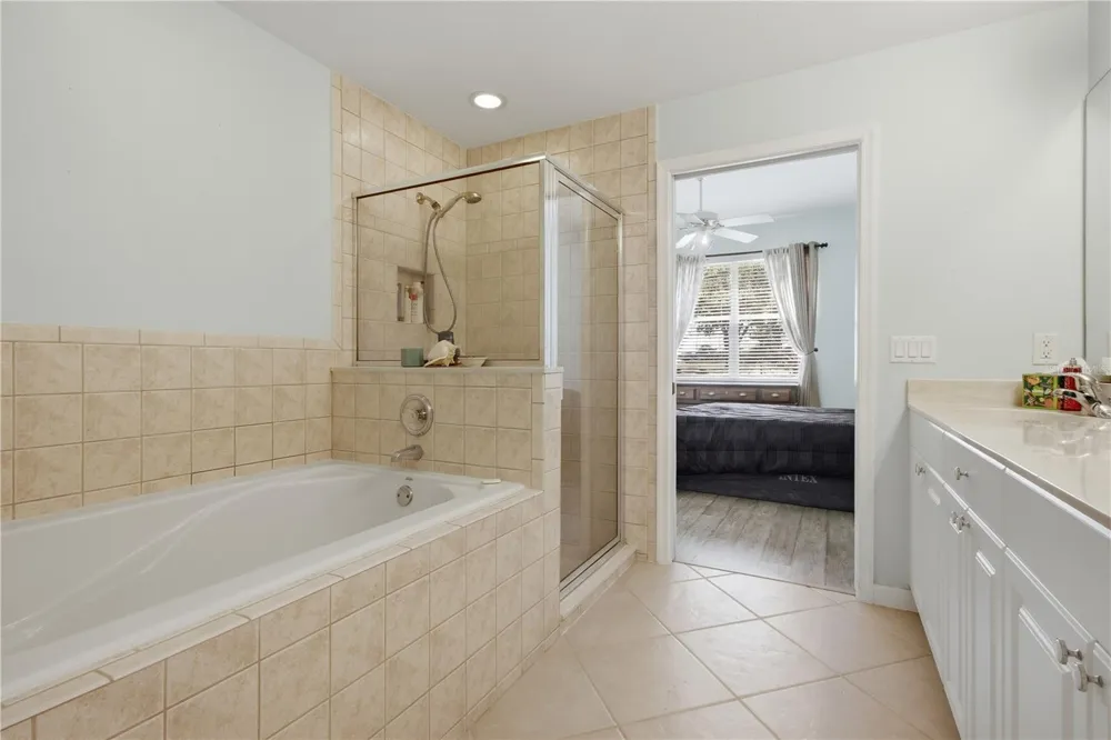 3010 MEANDERING WAY #101 Fort Myers, FL 33905
