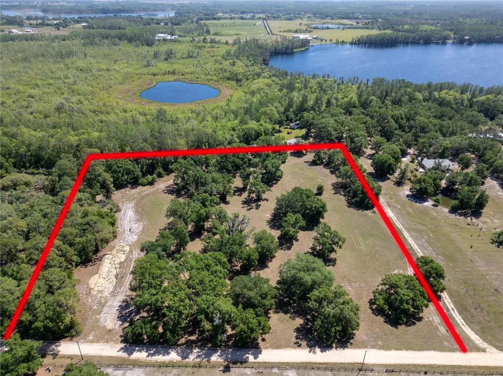 DR BAKER ROAD Groveland, FL 34736