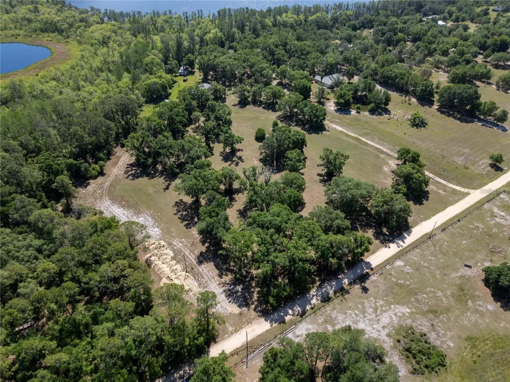 DR BAKER ROAD Groveland, FL 34736