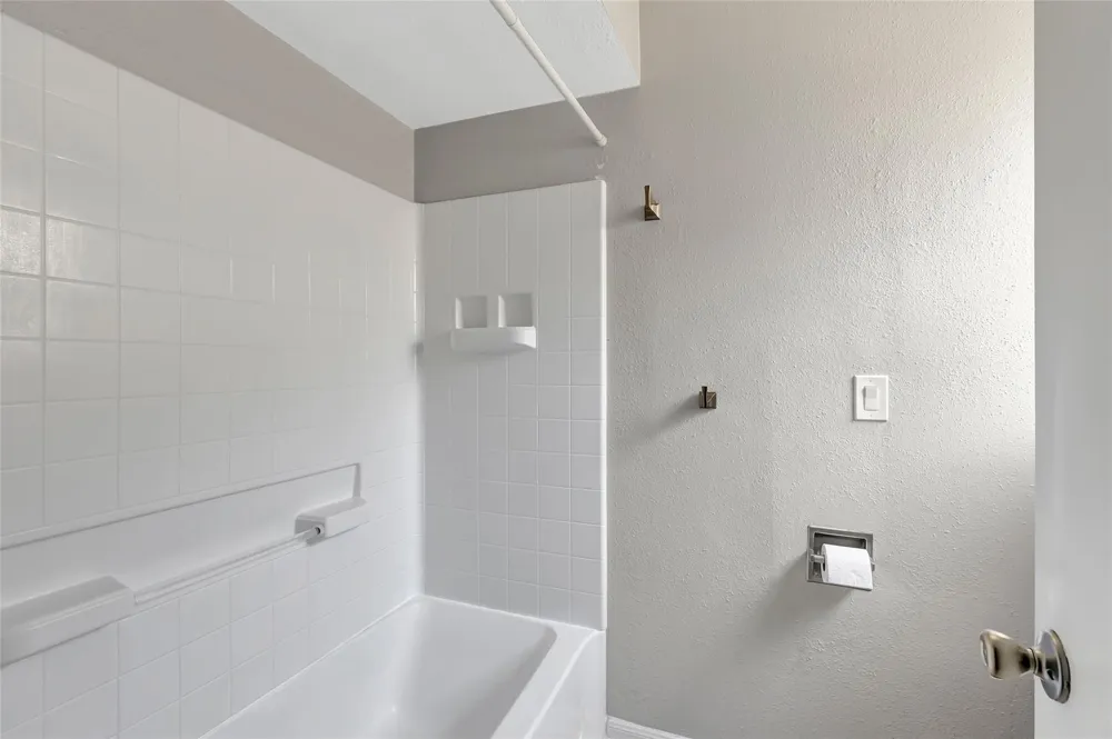 2414 Chanay Lane Kingwood, TX 77339