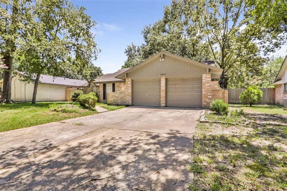 2414 Chanay Lane Kingwood, TX 77339
