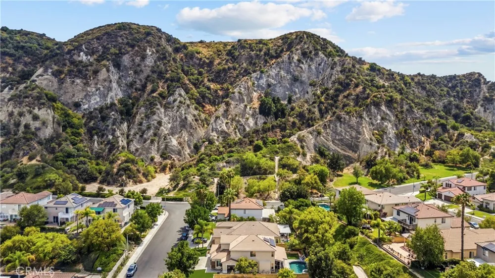 25415 Thoreau Way Stevenson Ranch, CA 91381