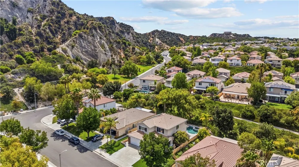 25415 Thoreau Way Stevenson Ranch, CA 91381