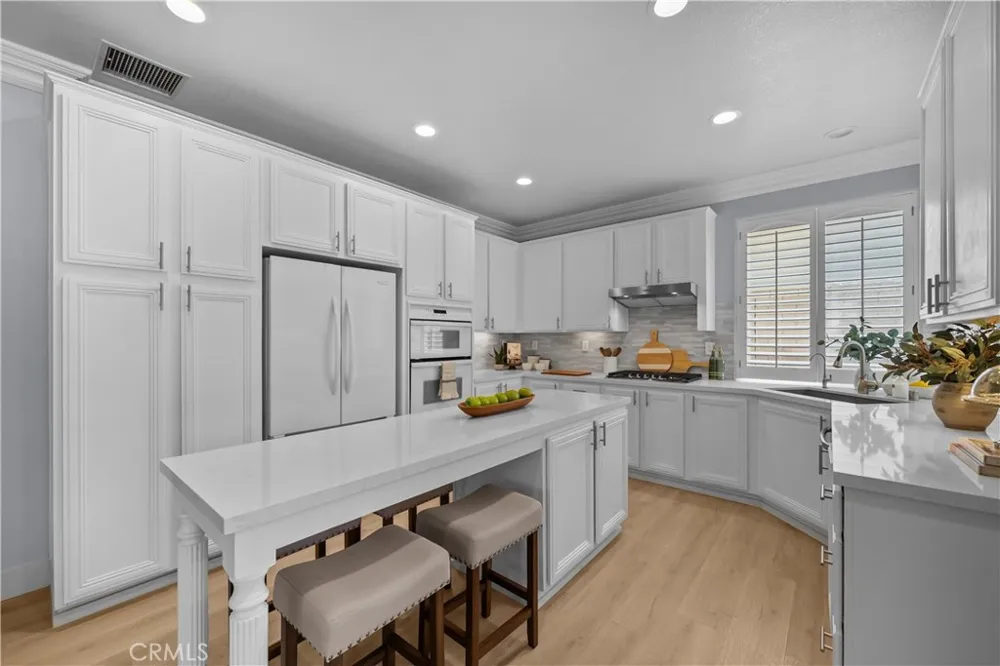 25415 Thoreau Way Stevenson Ranch, CA 91381