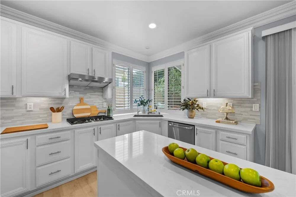 25415 Thoreau Way Stevenson Ranch, CA 91381