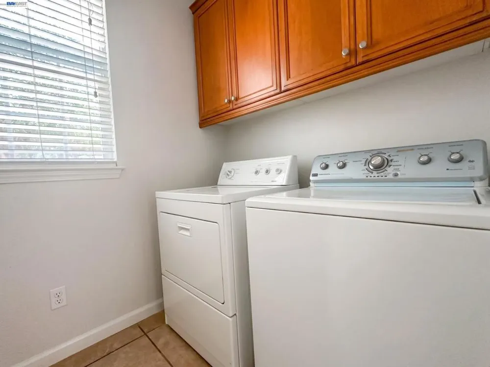 60 S Pacifico St Mountain House, CA 95391