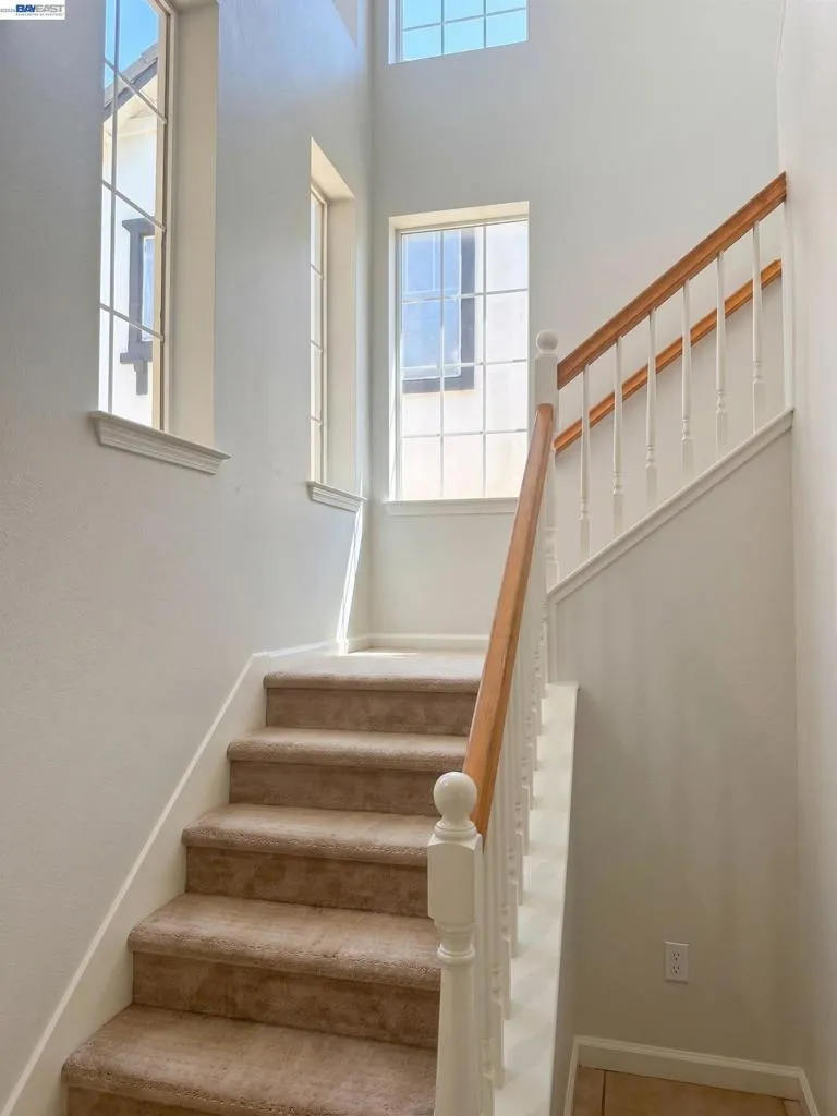 60 S Pacifico St Mountain House, CA 95391