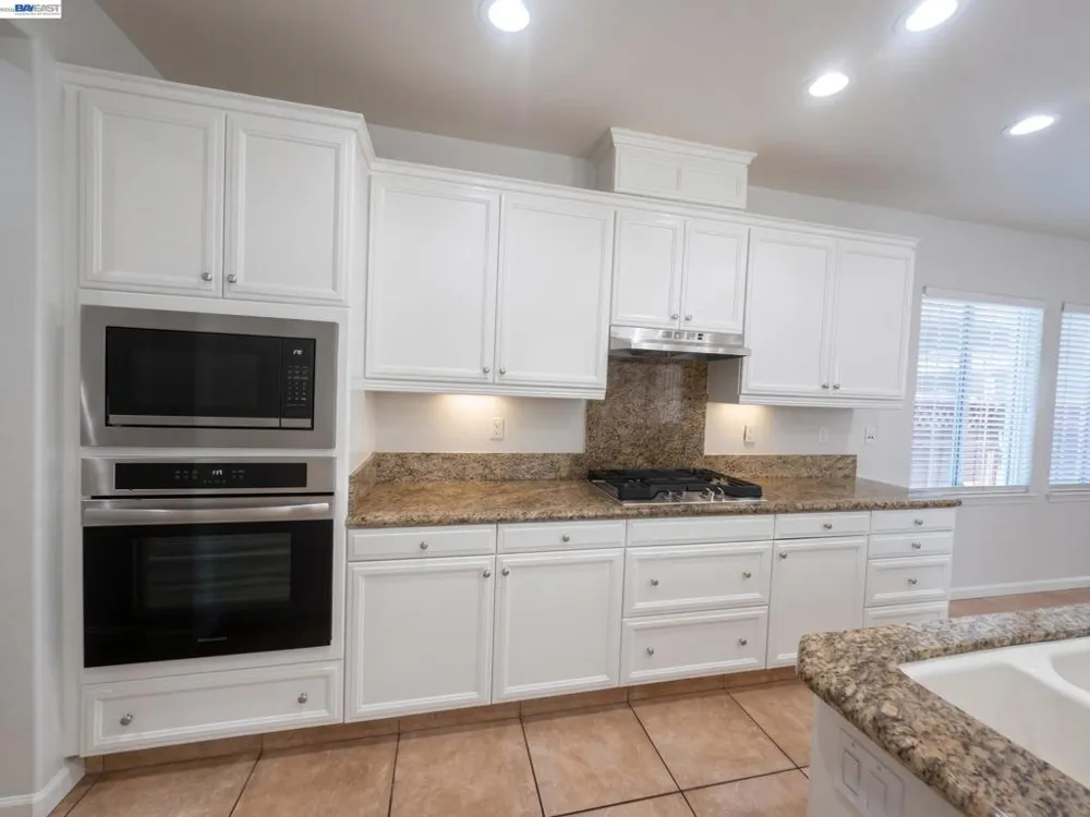 60 S Pacifico St Mountain House, CA 95391