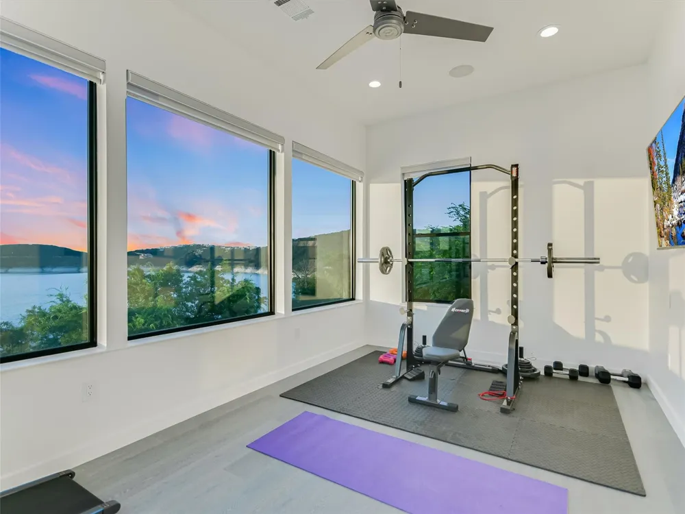12890 Park Drive Austin, TX 78732
