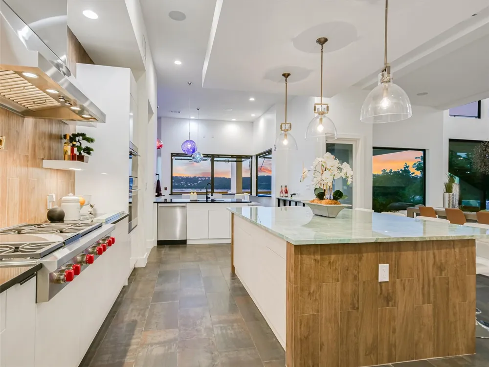 12890 Park Drive Austin, TX 78732