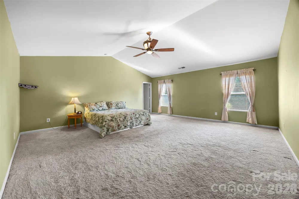 2025 Savannah Hills Drive Matthews, NC 28105