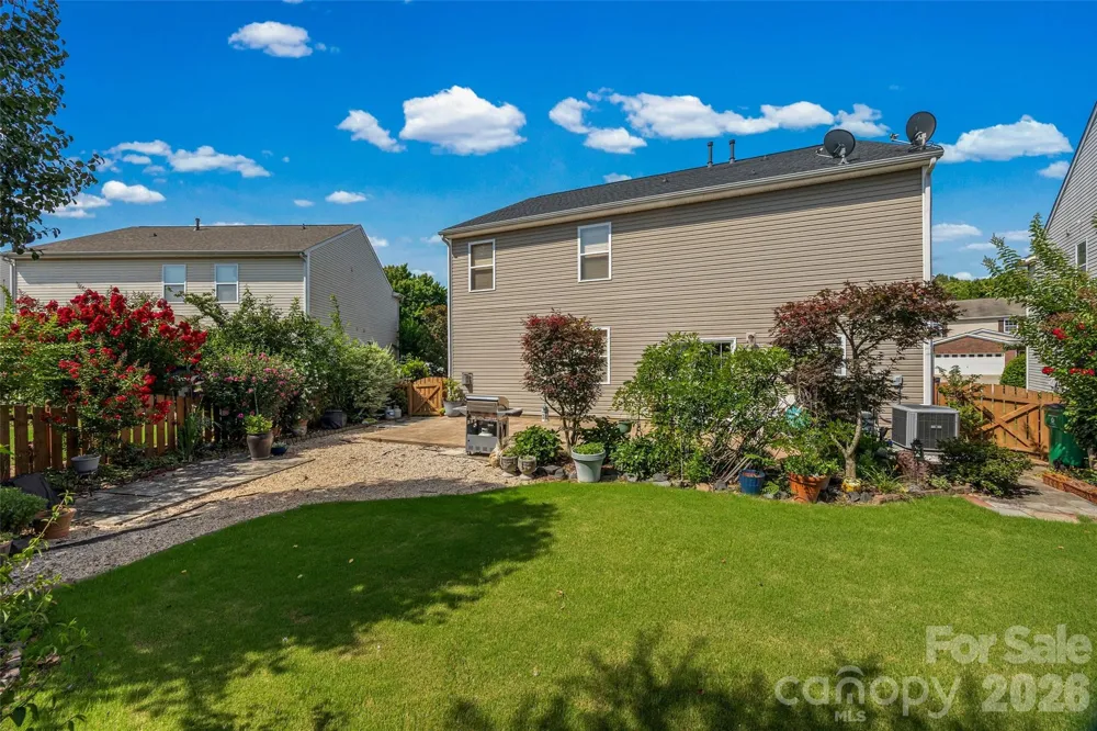 2025 Savannah Hills Drive Matthews, NC 28105