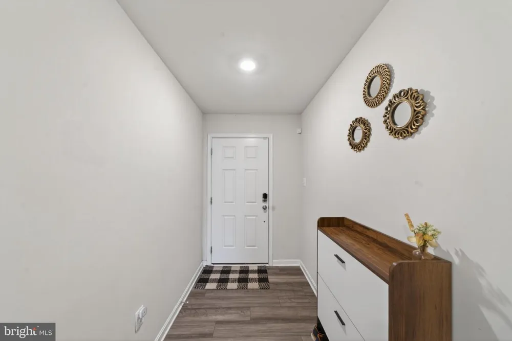 41 EXTROVERT DRIVE Charles Town, WV 25414