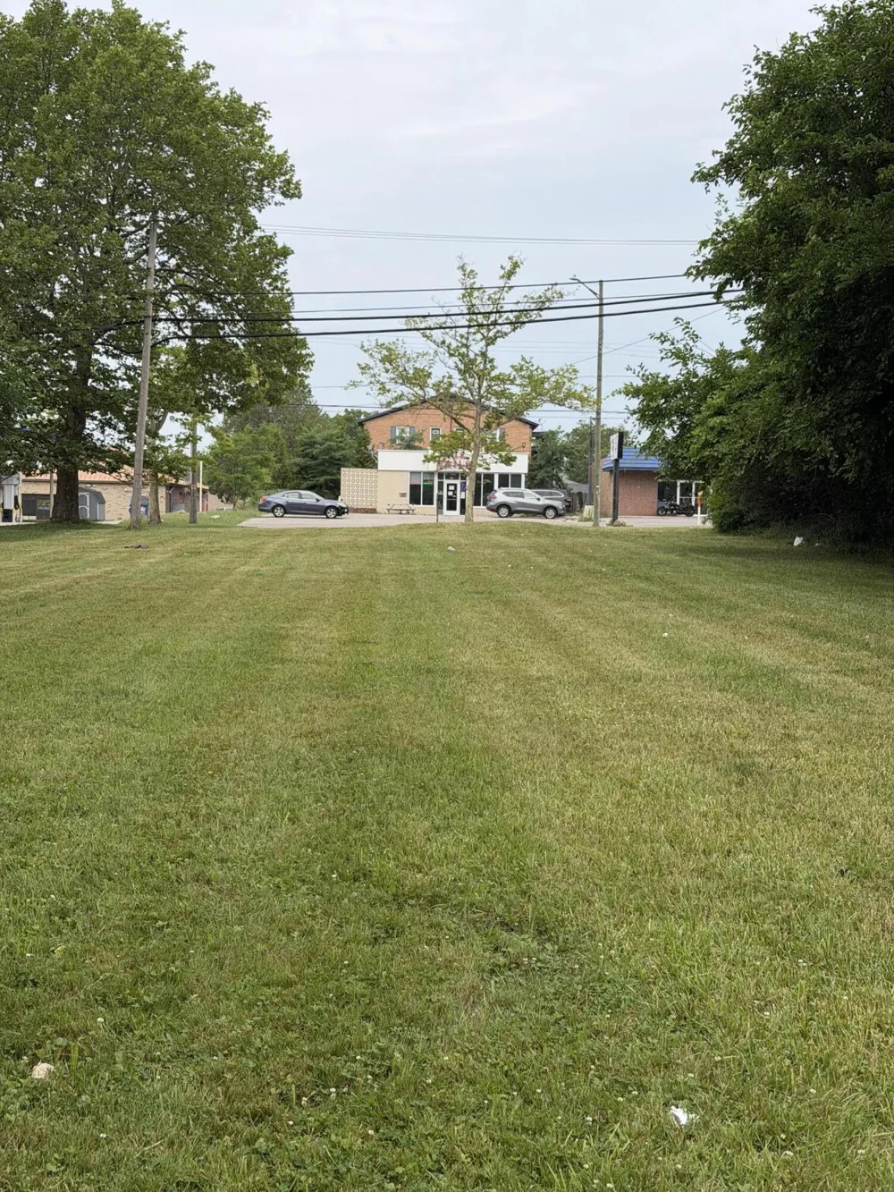 4204 Kalamazoo Avenue SE Grand Rapids, MI 49508