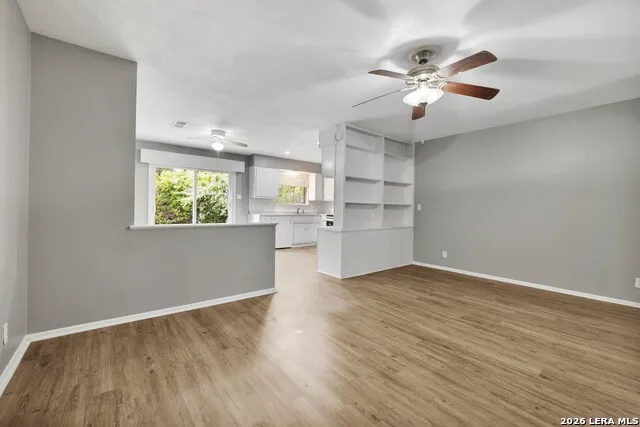 6012 Evers Rd Leon Valley, TX 78238