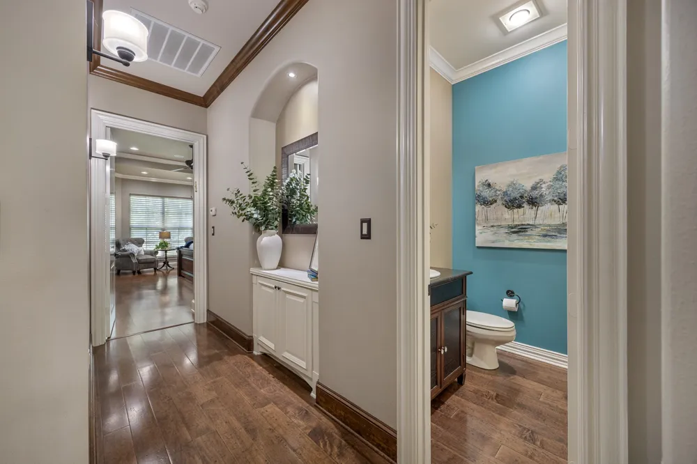 1915 Stonegate Valley Drive Tyler, TX 75703