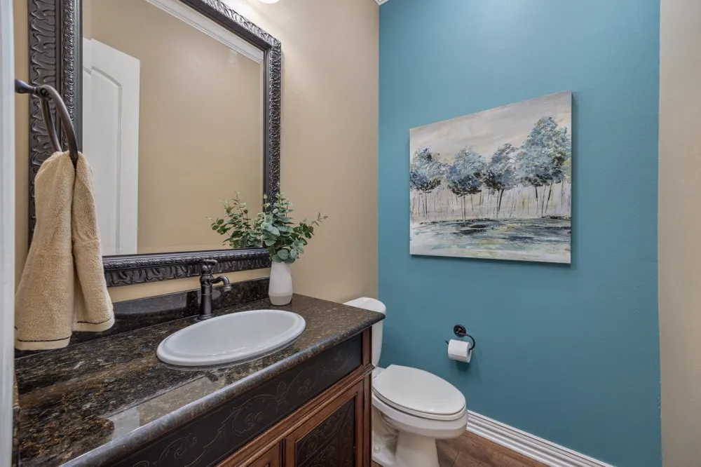 1915 Stonegate Valley Drive Tyler, TX 75703