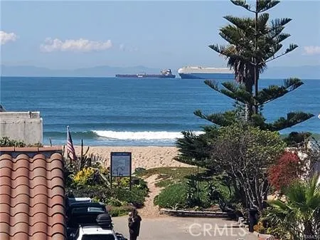 16741 Pacific Coast #201 Sunset Beach, CA 90742