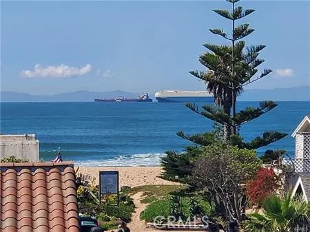 16741 Pacific Coast #201 Sunset Beach, CA 90742
