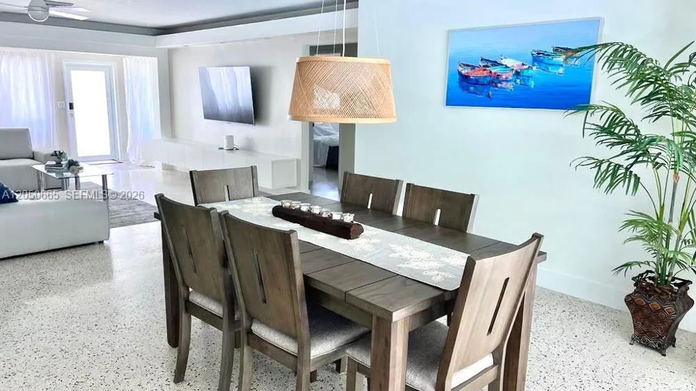 262 Bombay Ave Lauderdale By The Sea, FL 33308