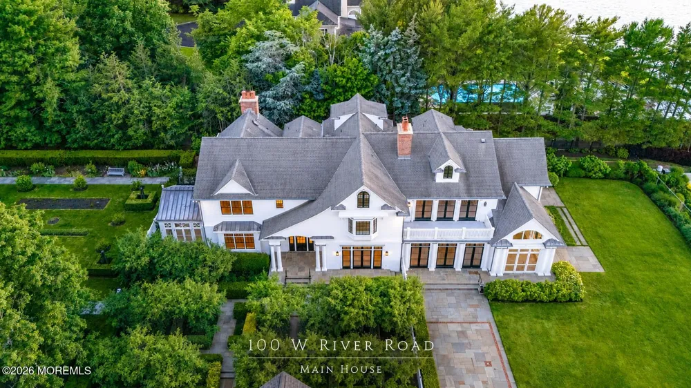 10098 W River Road Rumson, NJ 07760