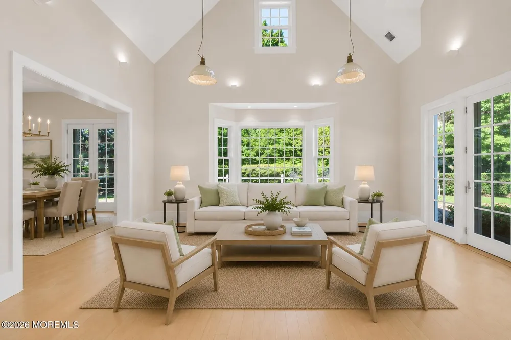 10098 W River Road Rumson, NJ 07760