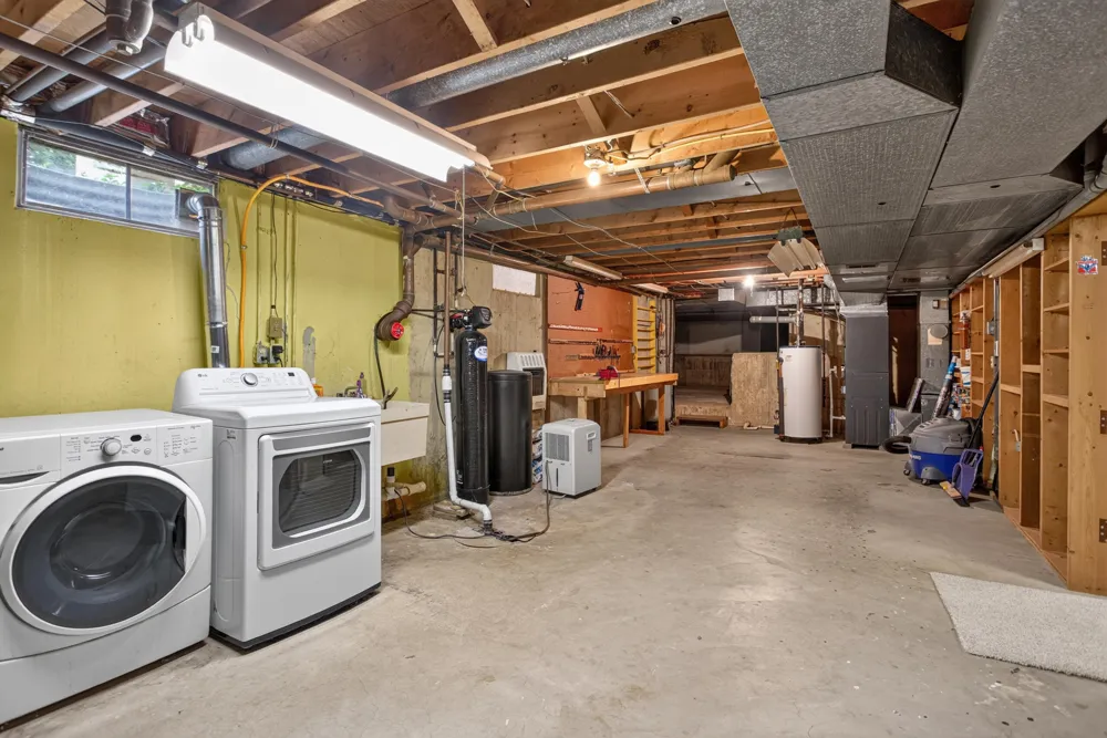 4745 Birch Haven Road Blackman Charter Township, MI 49201