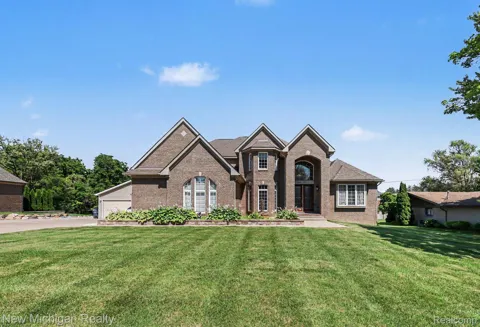 3812 Finch Drive