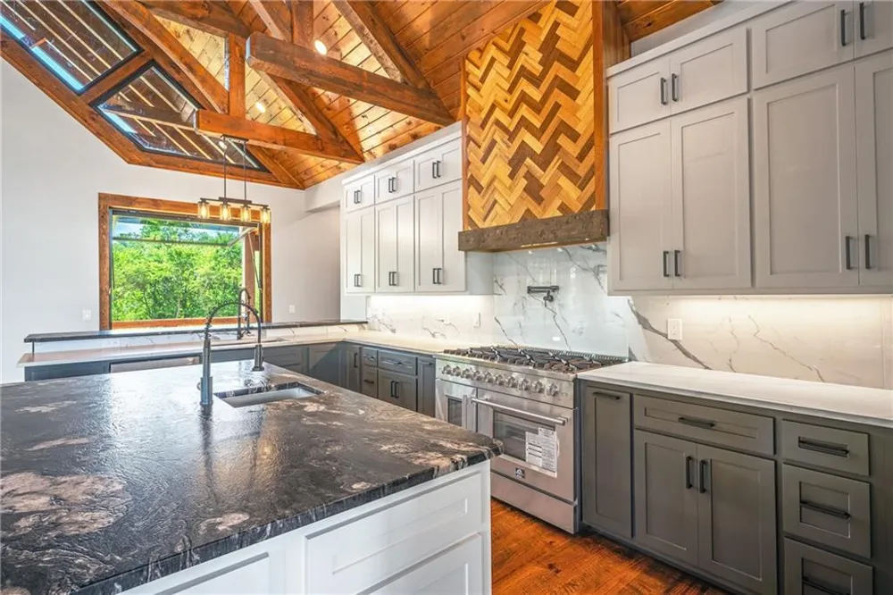 42 Waterstone Way Mineral Bluff, GA 30559
