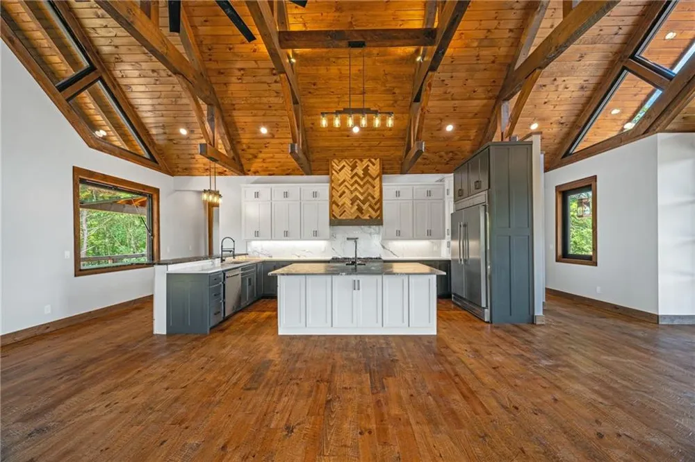 42 Waterstone Way Mineral Bluff, GA 30559