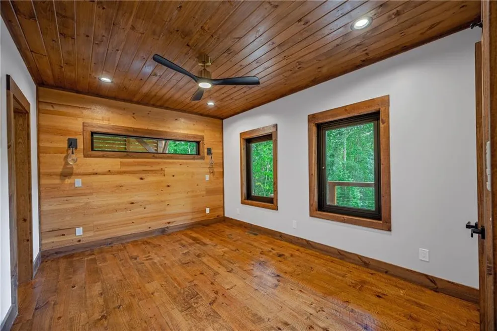 42 Waterstone Way Mineral Bluff, GA 30559