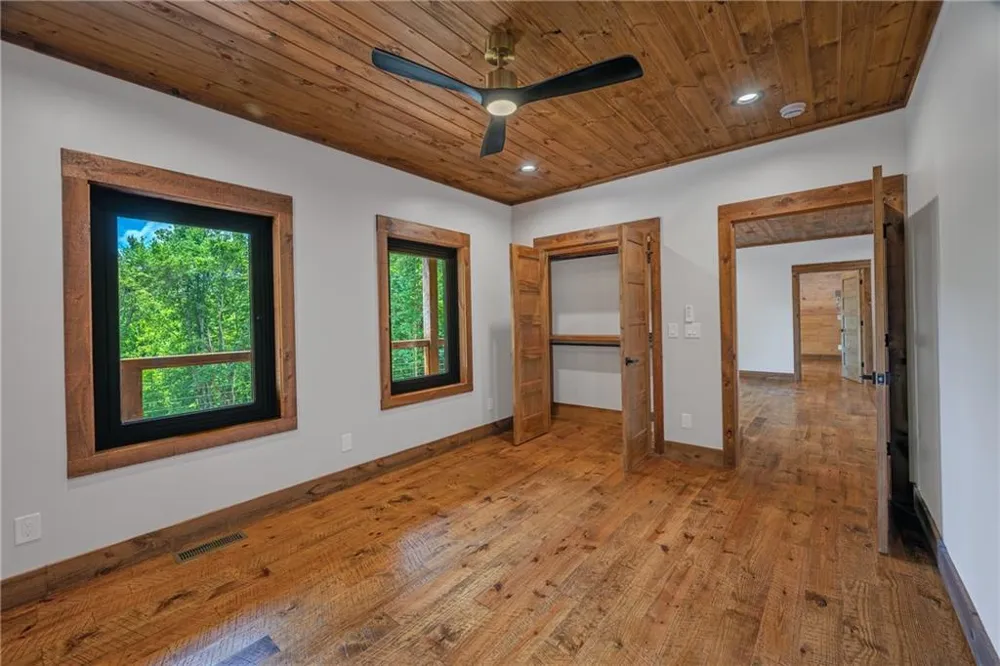 42 Waterstone Way Mineral Bluff, GA 30559