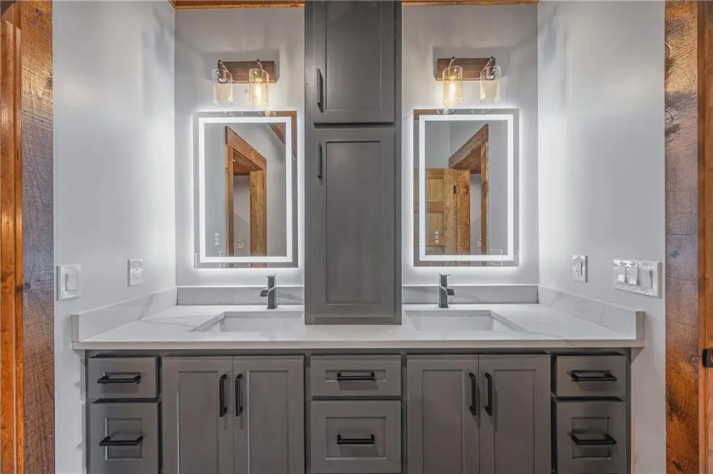 42 Waterstone Way Mineral Bluff, GA 30559