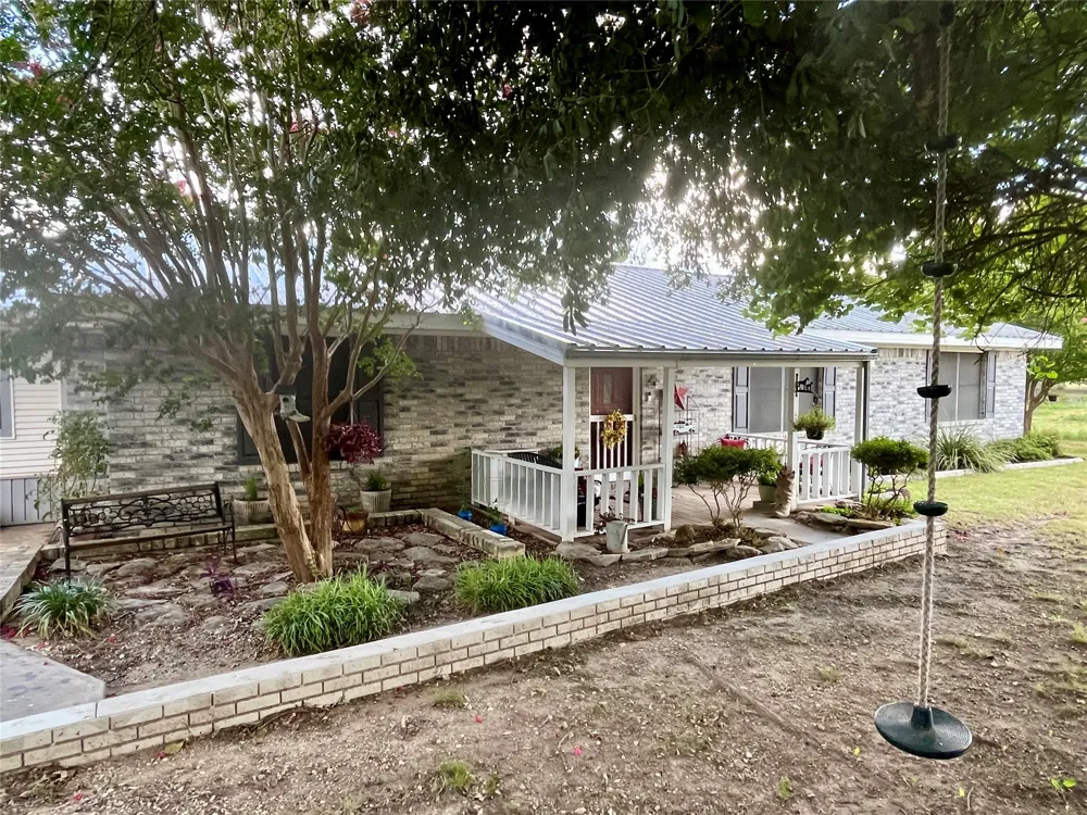 947 County Road 239 Hico, TX 76457