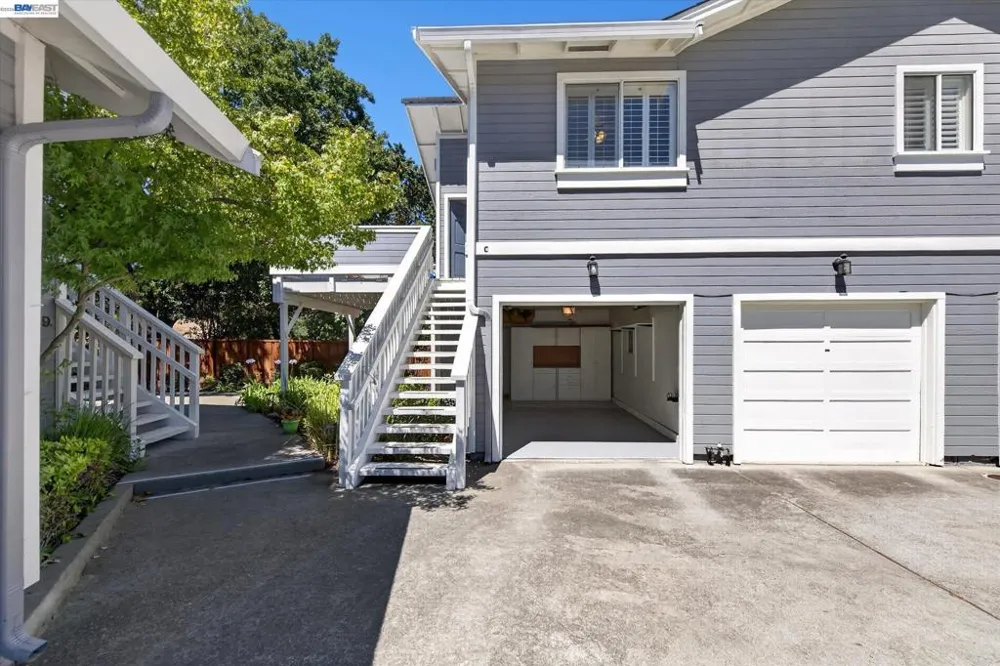1137 Kottinger Dr #CA3 Pleasanton, CA 94566