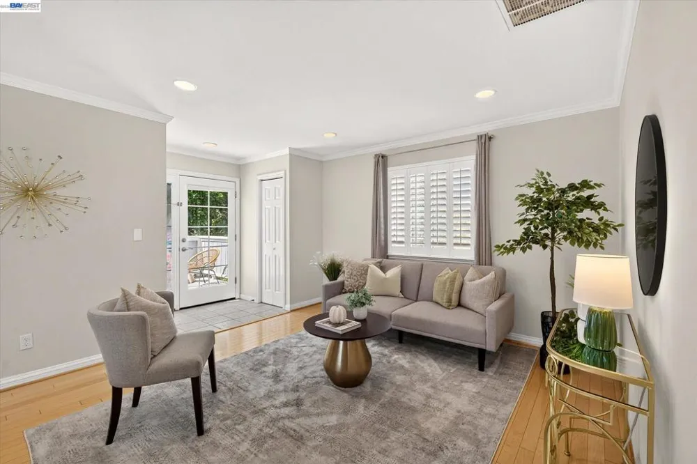 1137 Kottinger Dr #CA3 Pleasanton, CA 94566