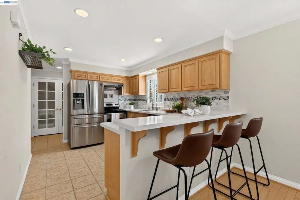 1137 Kottinger Dr #CA3 Pleasanton, CA 94566