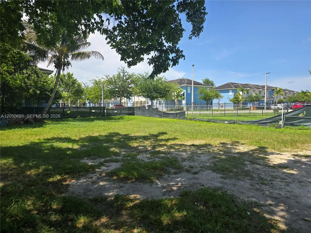 18140 SW 108th Ave Miami, FL 33157