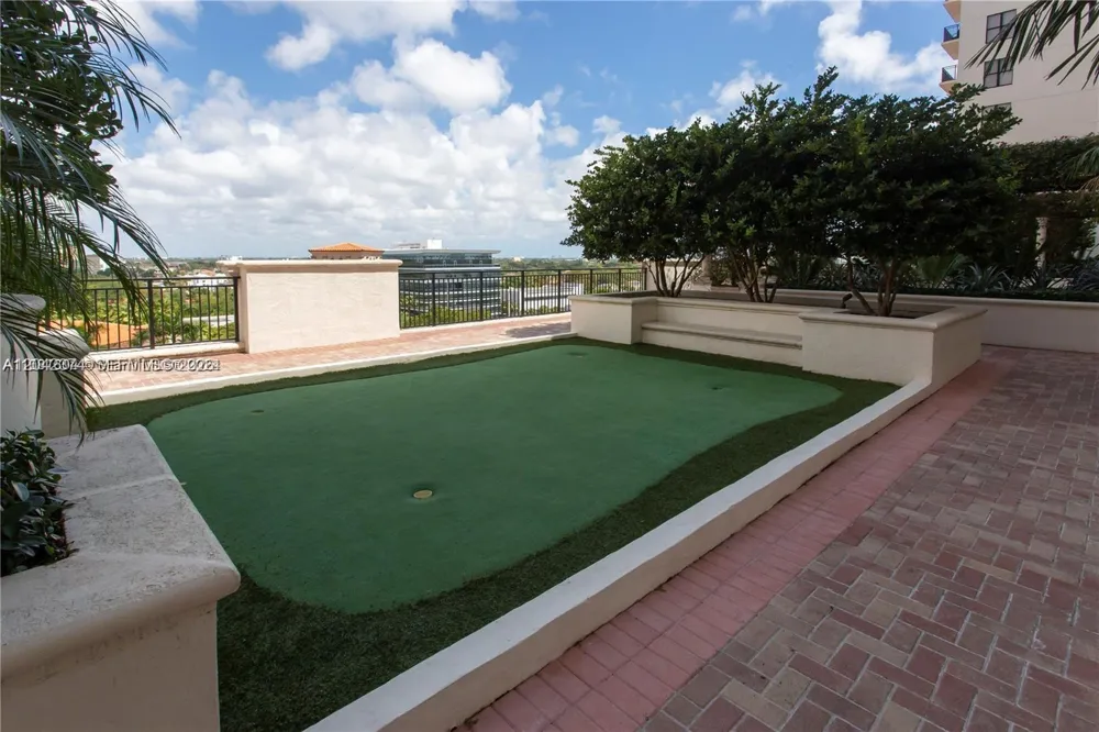 888 S Douglas Rd #1405 Coral Gables, FL 33134