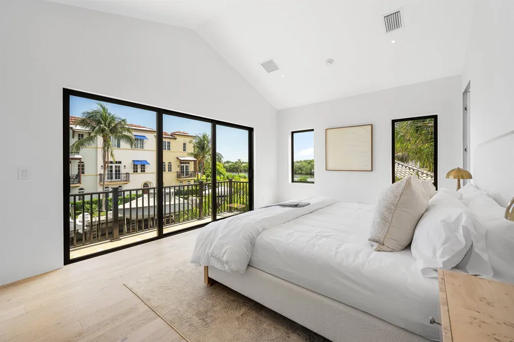 819 Bamboo Lane Delray Beach, FL 33483